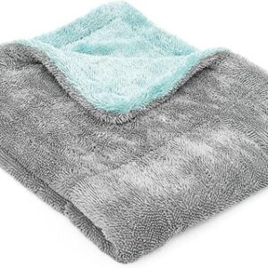 The Liquid8r Drying Towel